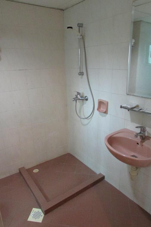 New Orchid Hotel Singapore Room photo
